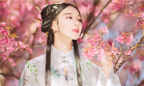 西流河镇供卵试管婴儿：助您实现家庭梦想的科学方案